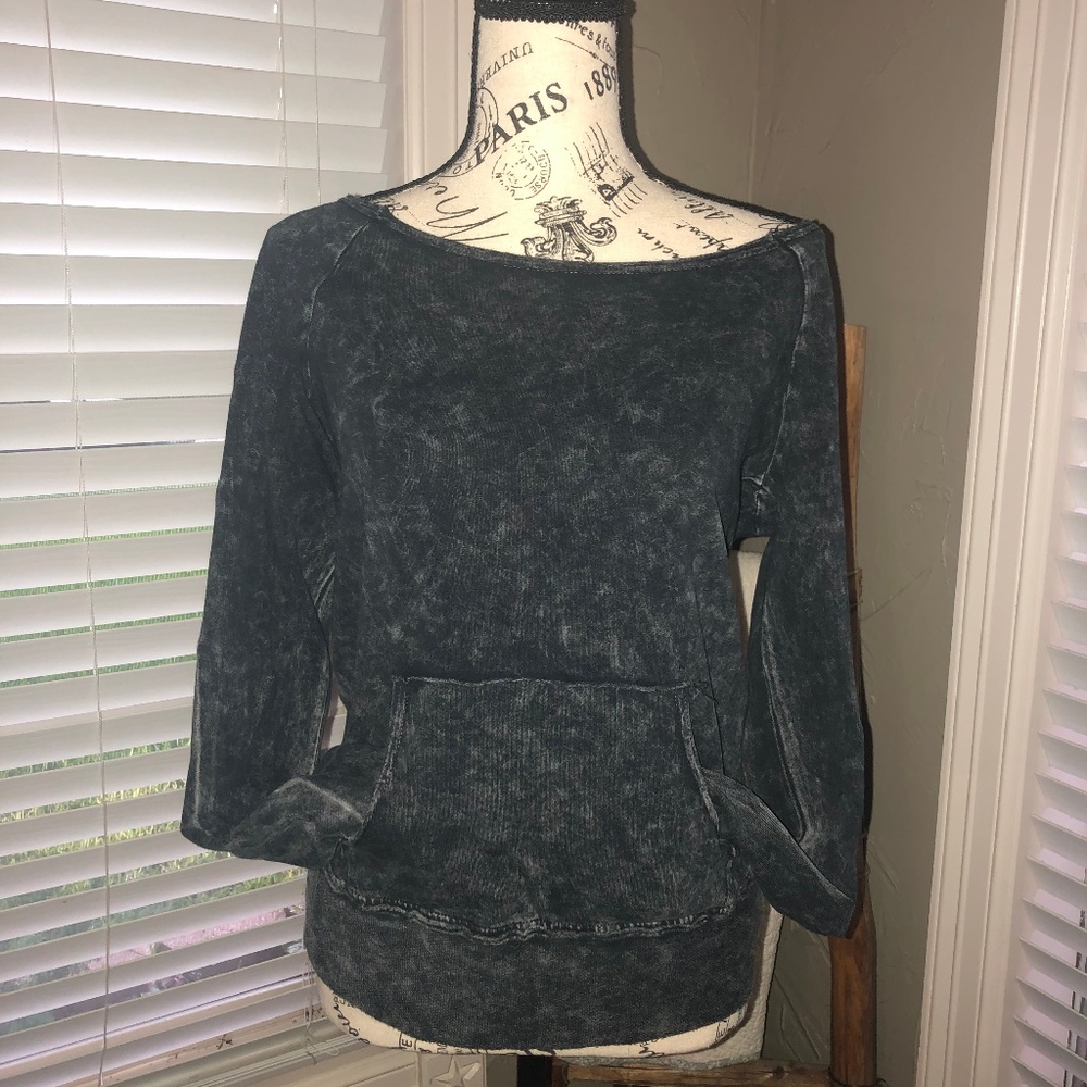 Black Rugged top